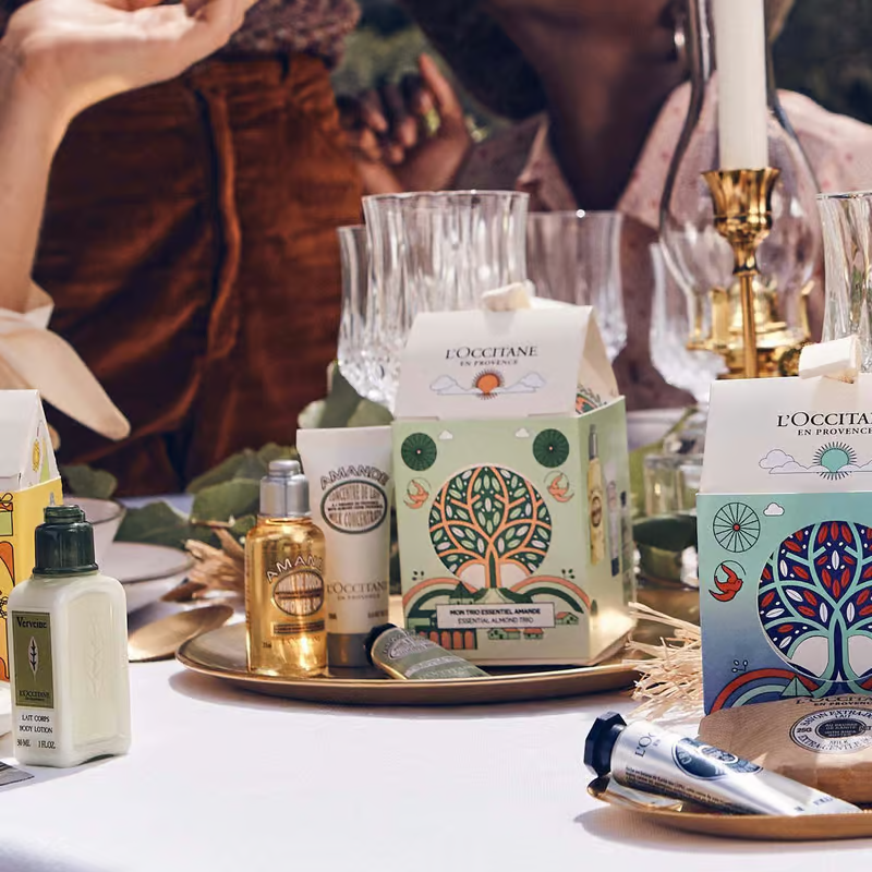 L'OCCITANE Holiday Almond Ornament ,เซ็ตของขวัญ L'occitane Holiday 2023 Almond Ornament,ของขวัญวันคริสต์มาส,เซ็ตของขวัญวันปีใหม่, L'OCCITANE เซ็ต,L'OCCITANE Holiday Almond Ornament ราคา, ซื้อ L'OCCITANE Holiday Almond Ornament