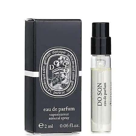 Diptyque Do Son Eau de Parfum 2ml กลิ่นทู้ปโรส ที่ชวนให้นึกถึงยามพระอาทิตย์ลับฟ้า เผยกลิ่นดอกไม้สีขาวกลางความมืดของเจดีย์ไม้